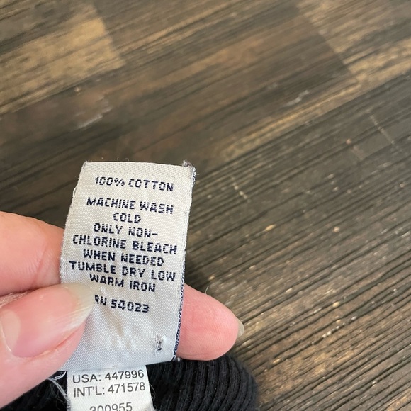 GAP- black long sleeve ribbed crew neck - Picture 5 of 5